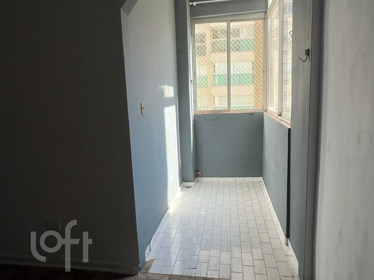 Apartamento à venda com 2 quartos, 90m² - Foto 4