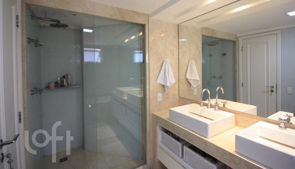 Apartamento à venda com 3 quartos, 380m² - Foto 14