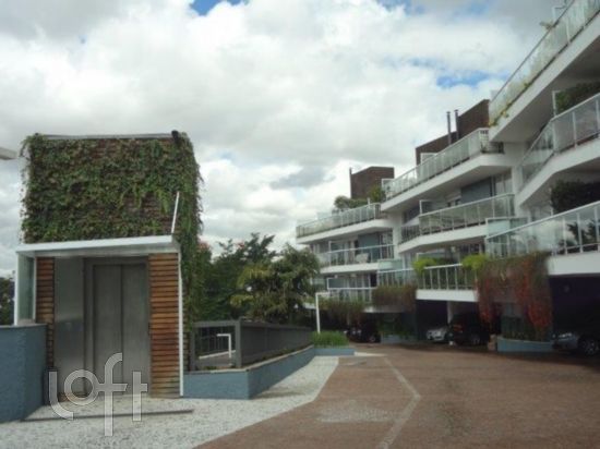 Casa, 3 quartos, 353 m² - Foto 1