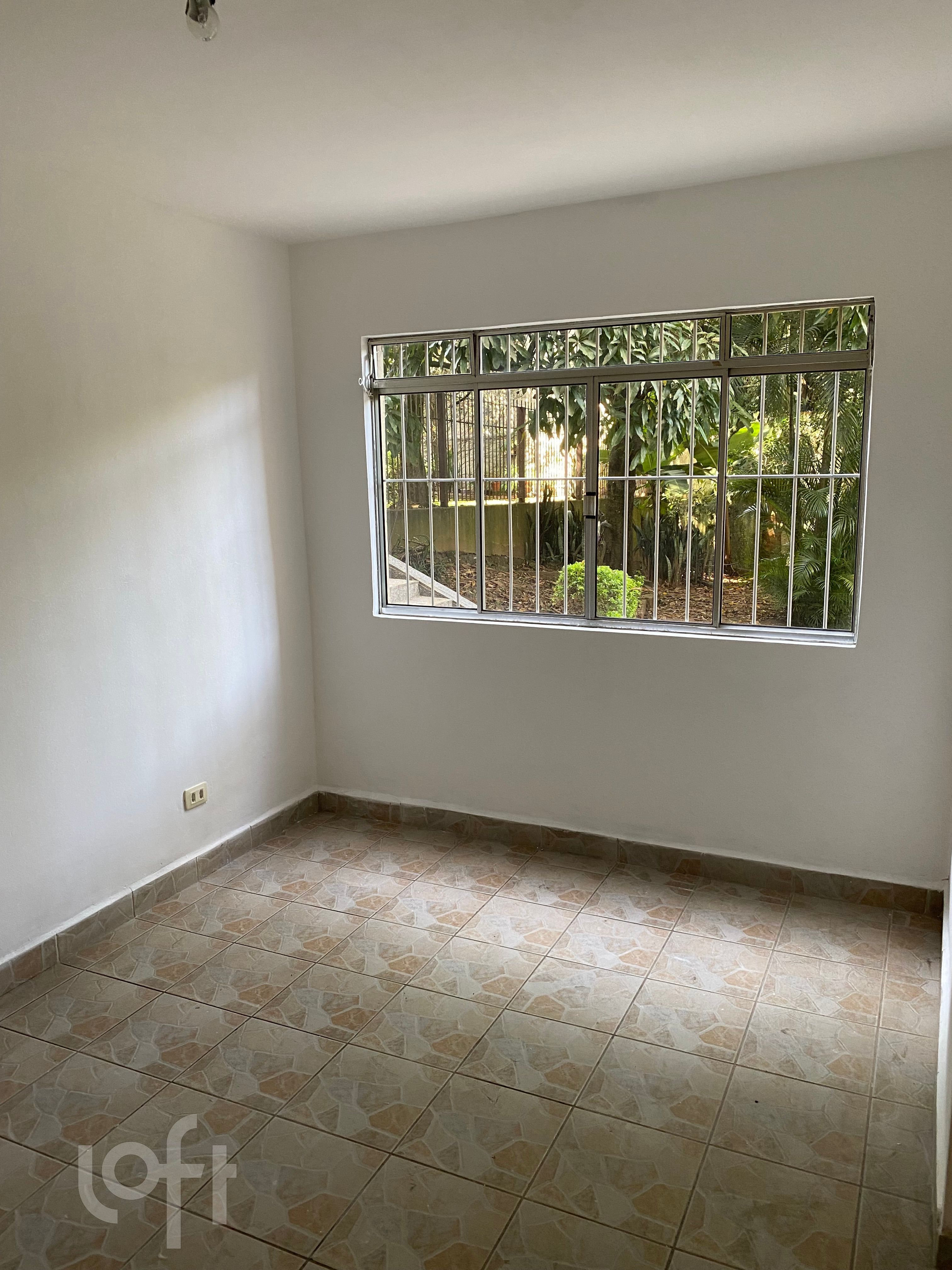 Apartamento à venda com 3 quartos, 66m² - Foto 2