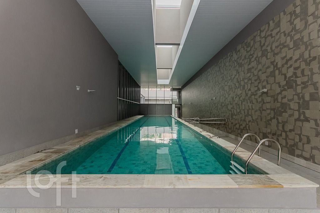 Apartamento à venda com 3 quartos, 104m² - Foto 19