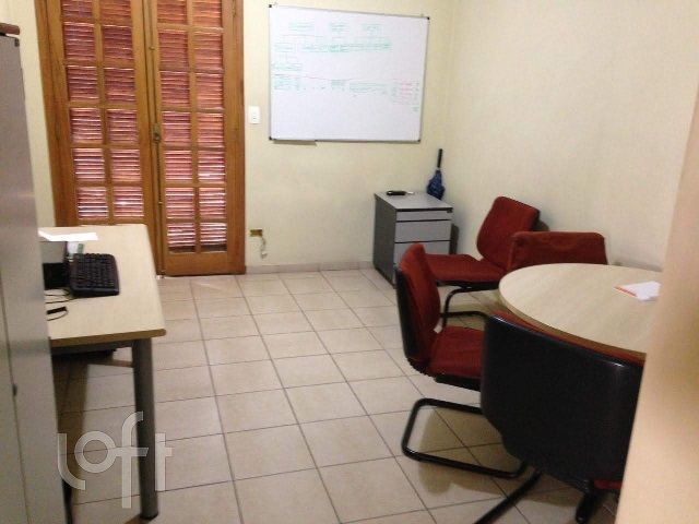 Casa, 3 quartos, 270 m² - Foto 12