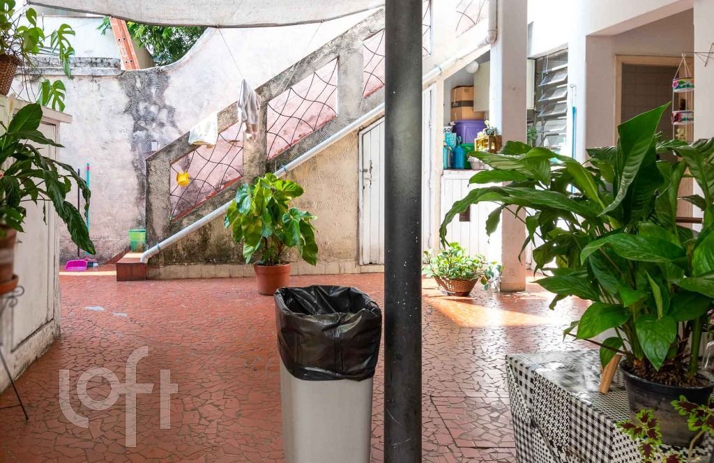 Casa, 4 quartos, 270 m² - Foto 36