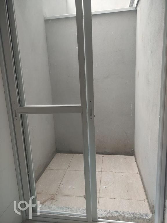 Apartamento à venda com 1 quarto, 31m² - Foto 4