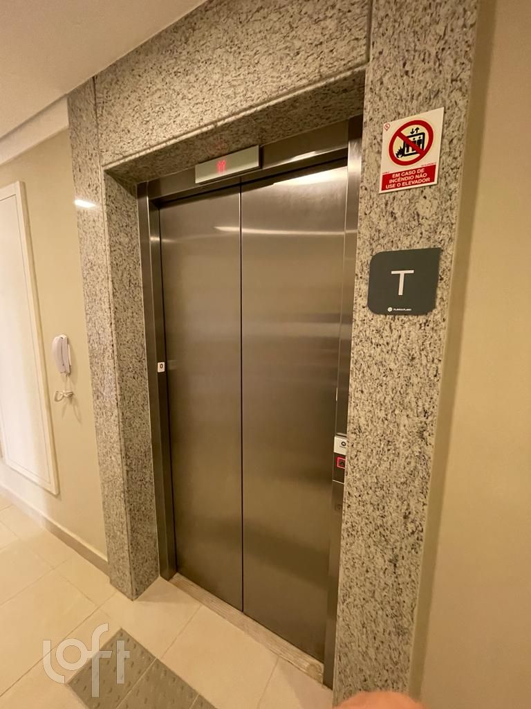 Apartamento, 2 quartos, 32 m² - Foto 24