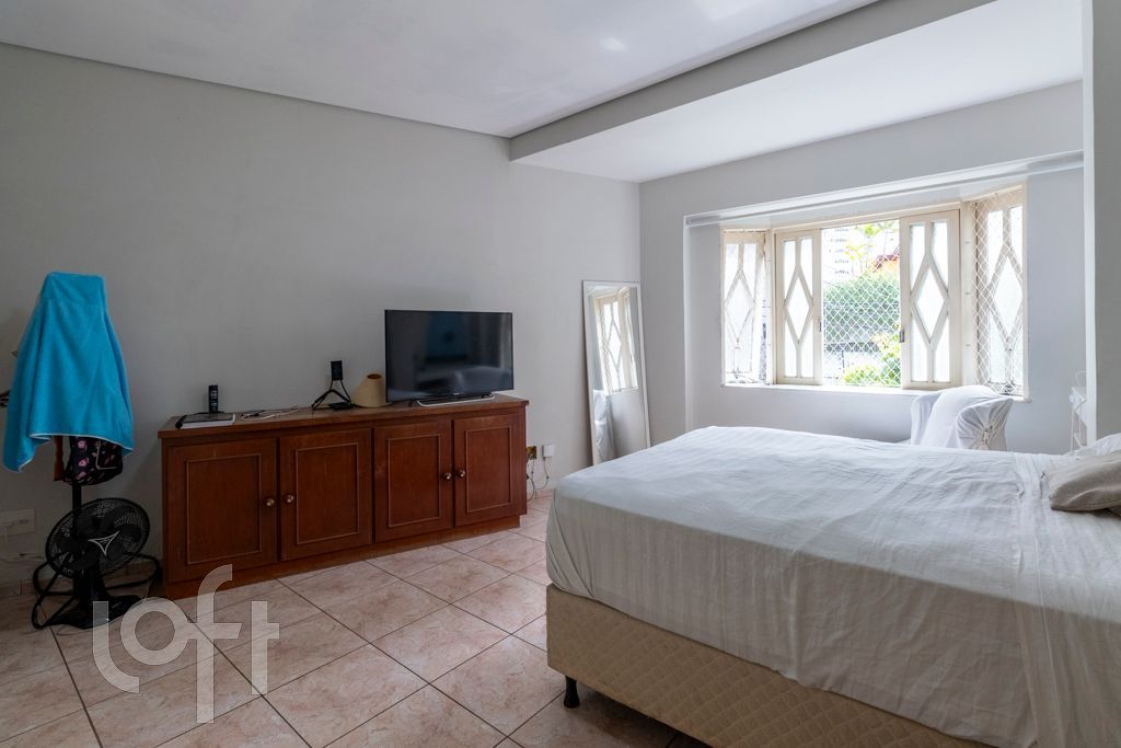 Casa à venda com 3 quartos, 142m² - Foto 9