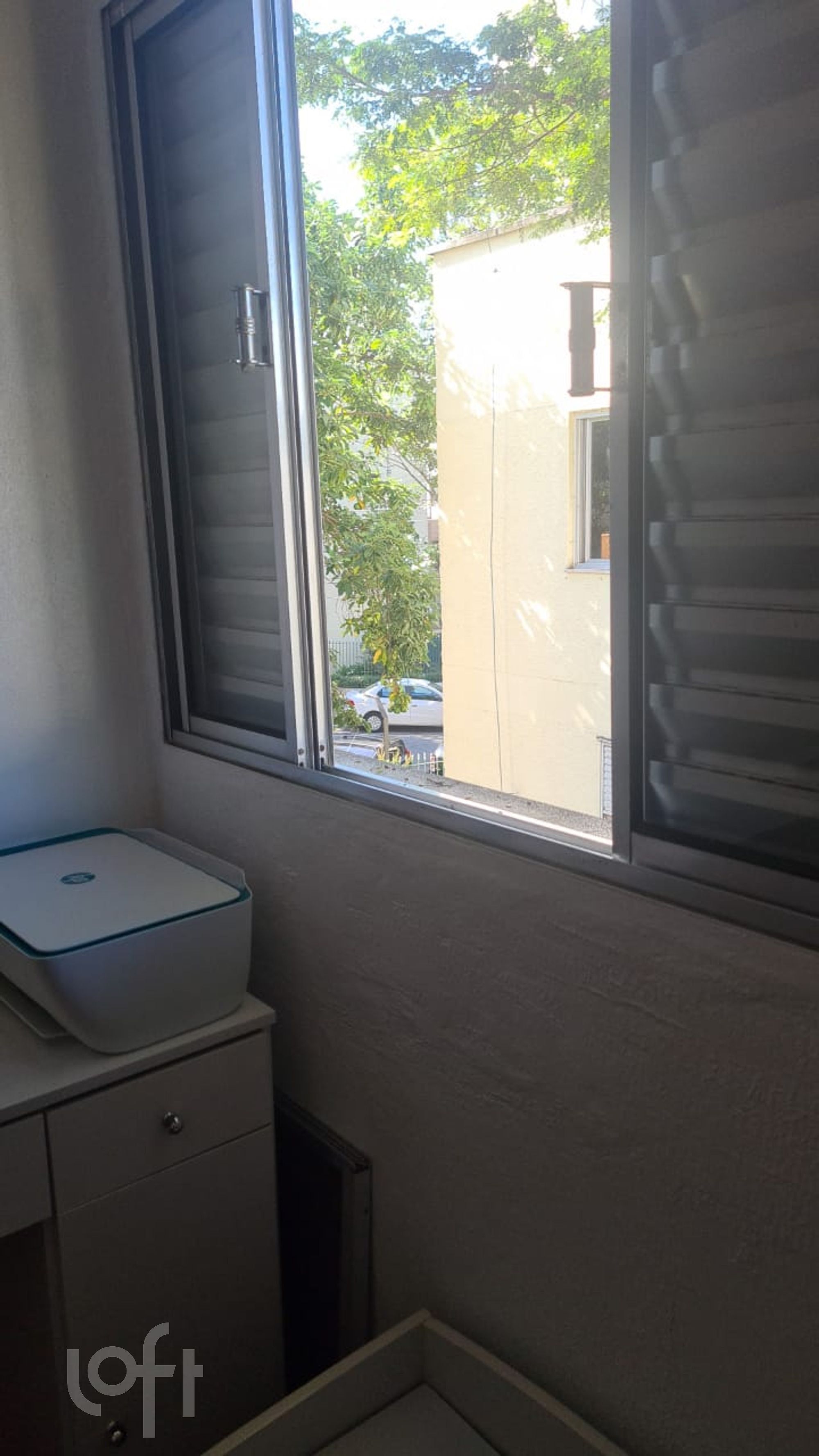 Apartamento à venda com 2 quartos, 49m² - Foto 2