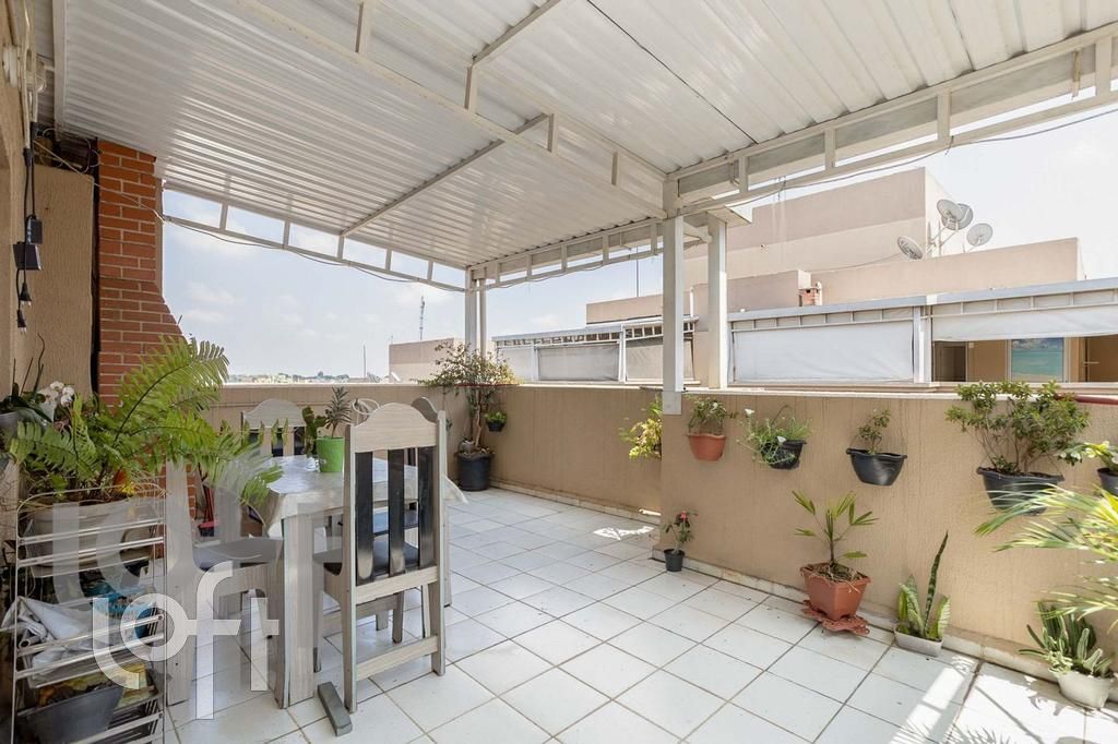 Apartamento à venda com 3 quartos, 93m² - Foto 28