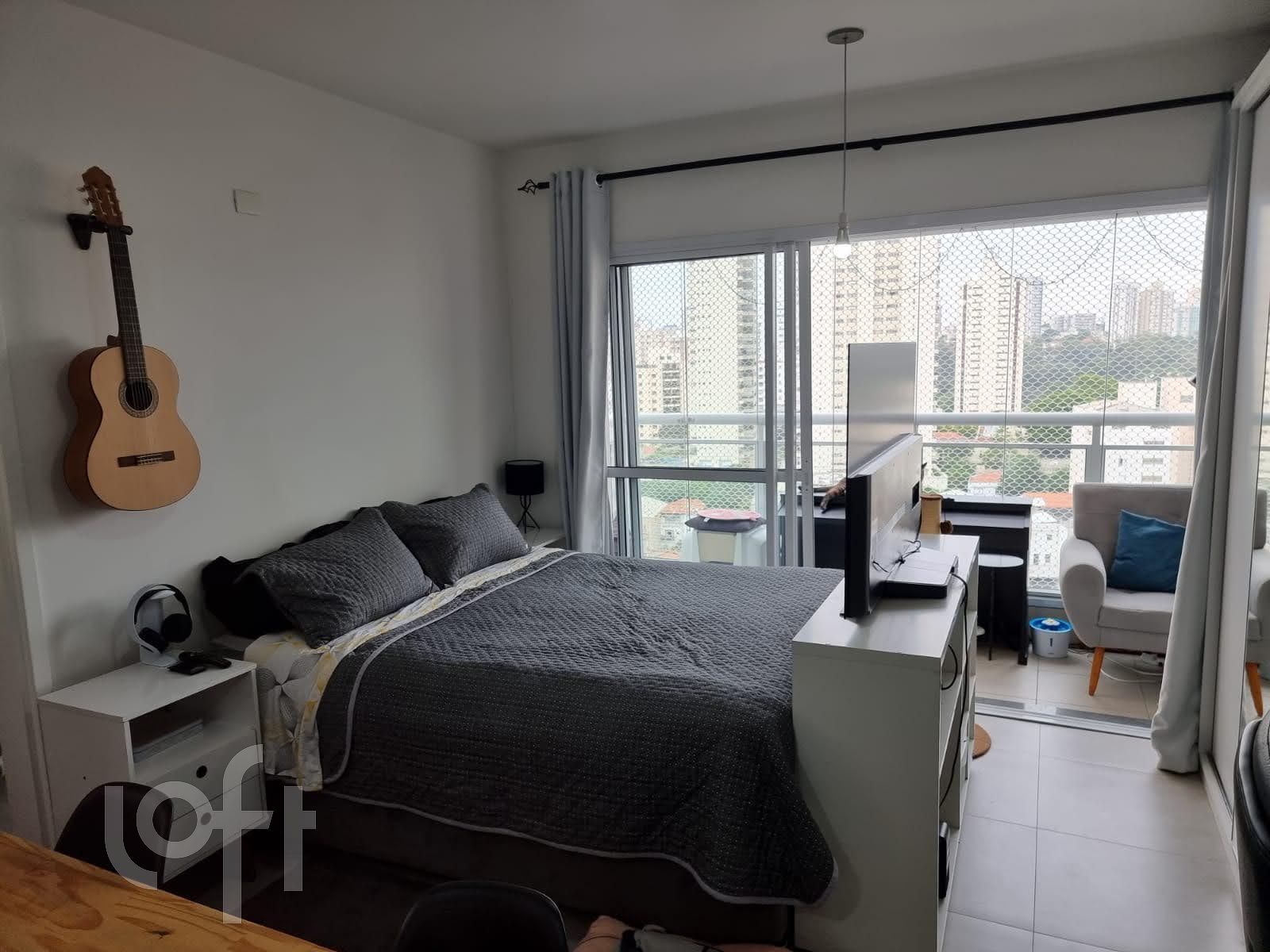 Apartamento à venda com 1 quarto, 34m² - Foto 1