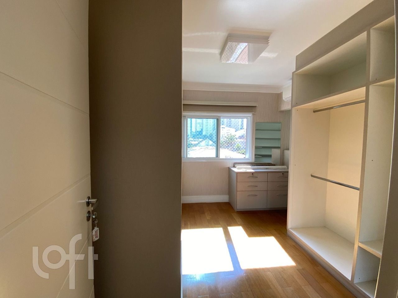Apartamento à venda com 3 quartos, 180m² - Foto 16