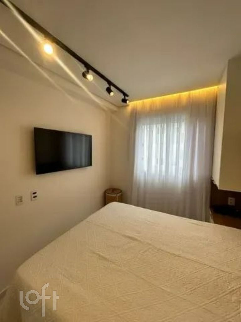 Apartamento à venda com 1 quarto, 35m² - Foto 16