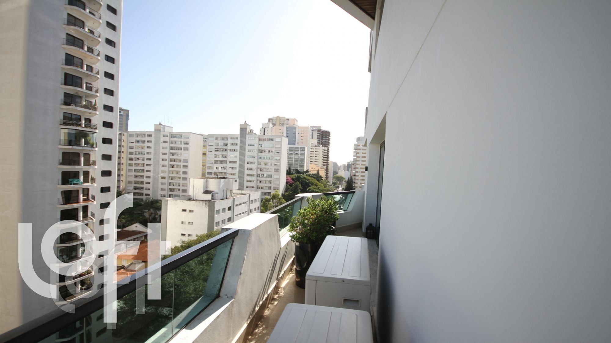 Apartamento à venda com 3 quartos, 200m² - Foto 24