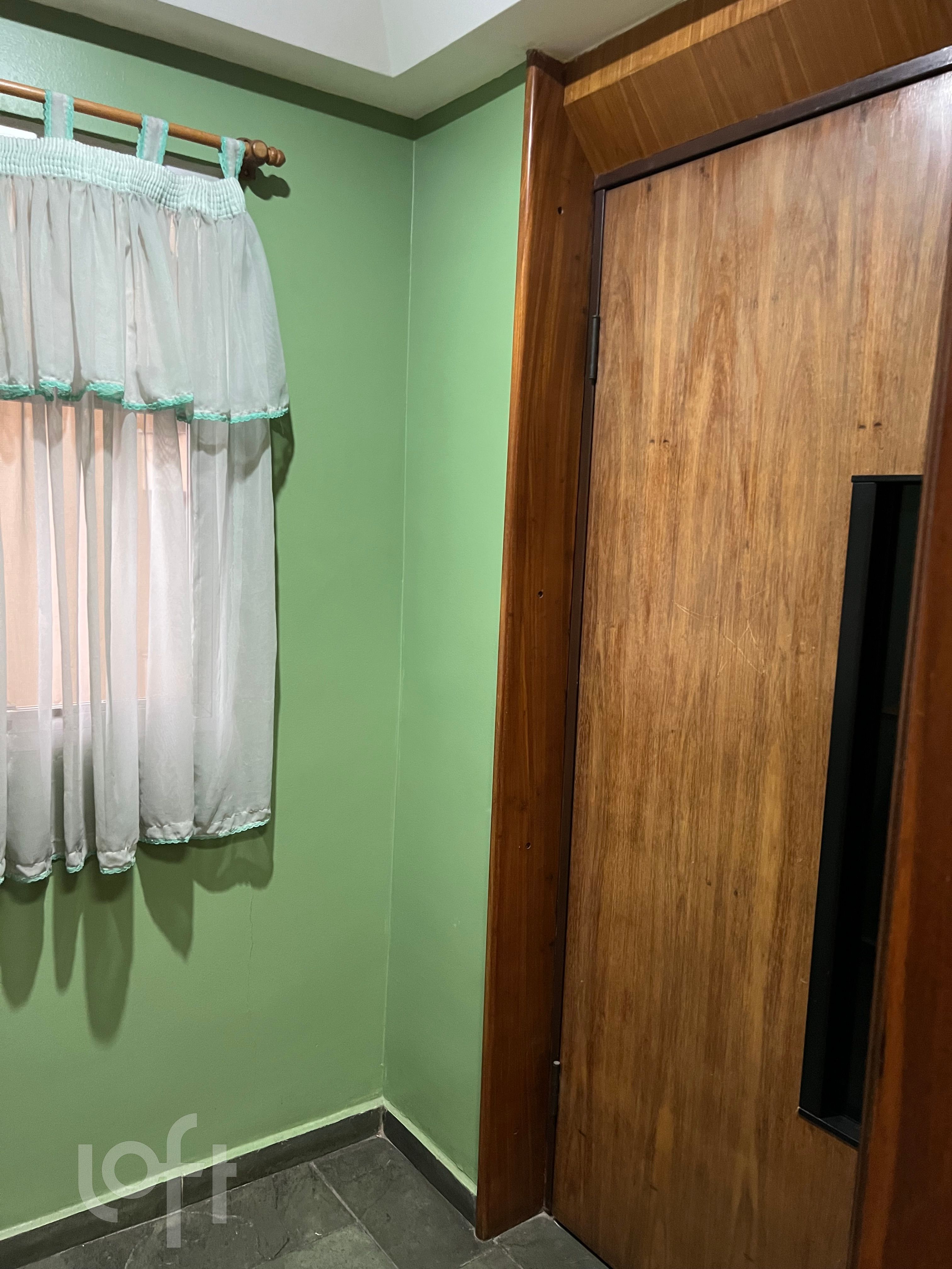 Apartamento à venda com 3 quartos, 135m² - Foto 13