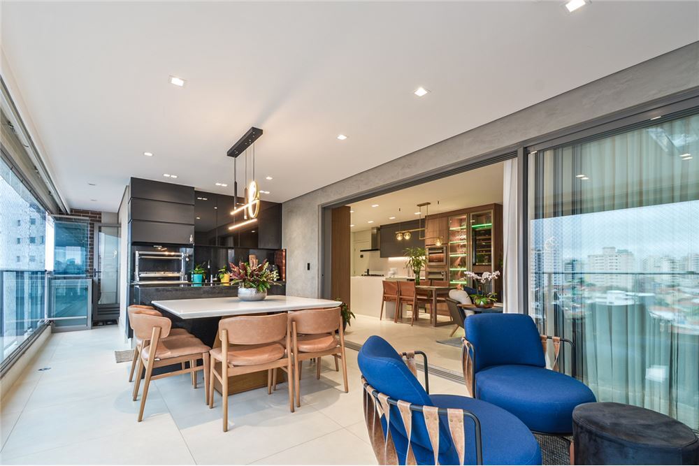 Apartamento à venda com 3 quartos, 131m² - Foto 28