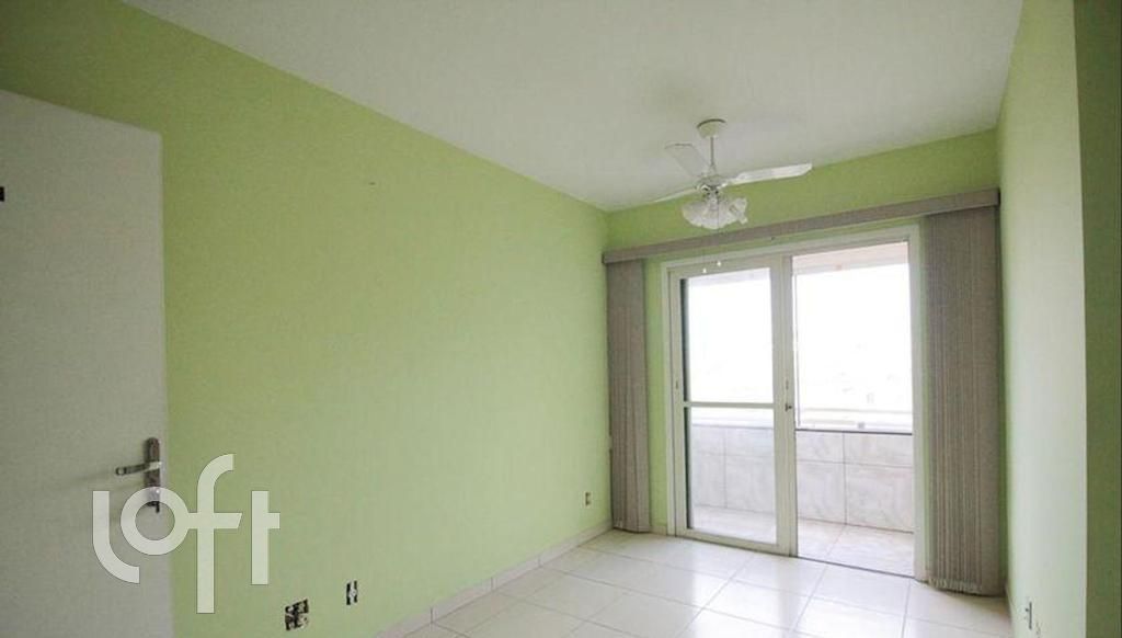 Apartamento à venda com 2 quartos, 49m² - Foto 2