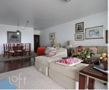 Apartamento à venda com 4 quartos, 214m² - Foto 2