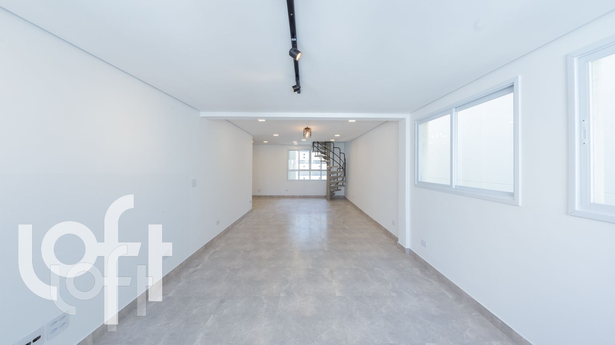 Apartamento, 3 quartos, 155 m² - Foto 1