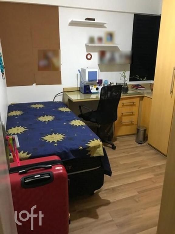 Apartamento à venda com 3 quartos, 70m² - Foto 1