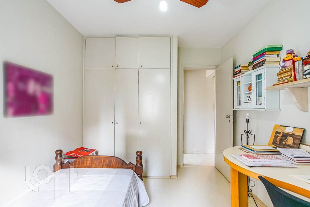 Apartamento à venda com 3 quartos, 70m² - Foto 12