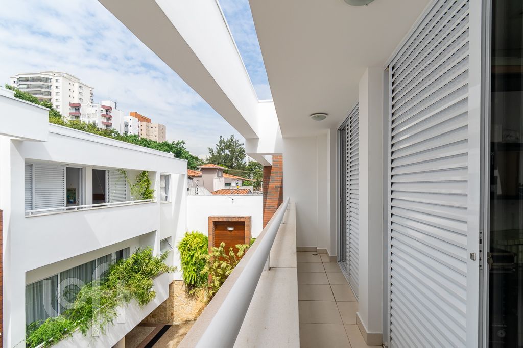 Casa à venda com 4 quartos, 332m² - Foto 31