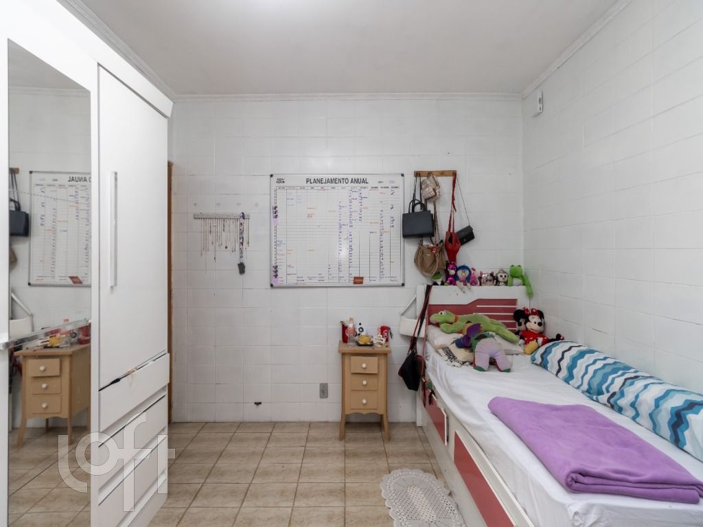 Casa à venda com 4 quartos, 160m² - Foto 17