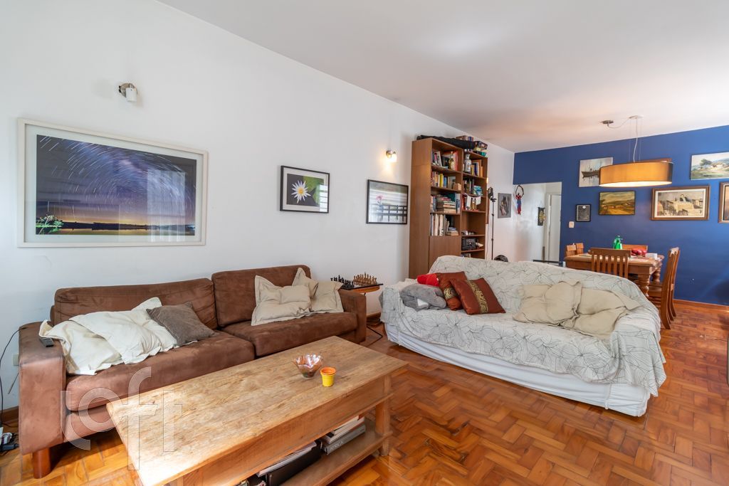 Casa, 3 quartos, 218 m² - Foto 2