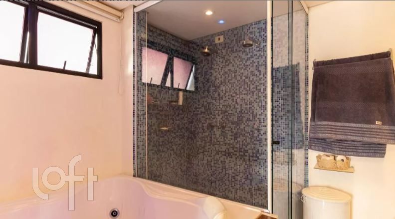 Apartamento à venda com 3 quartos, 167m² - Foto 13