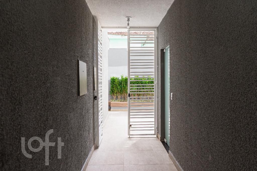 Apartamento à venda com 1 quarto, 35m² - Foto 42