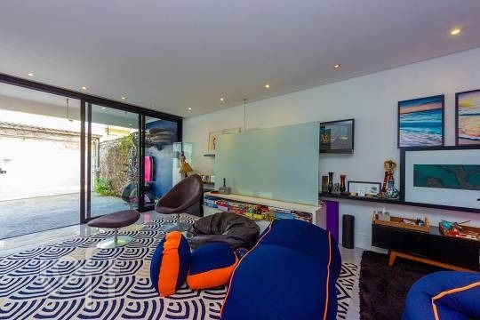 Casa, 4 quartos, 169 m² - Foto 1