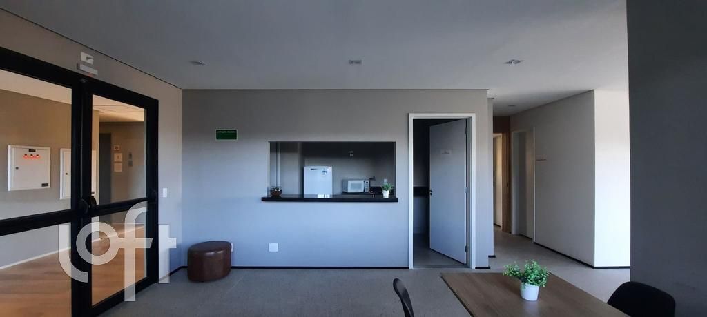 Apartamento à venda com 2 quartos, 43m² - Foto 18