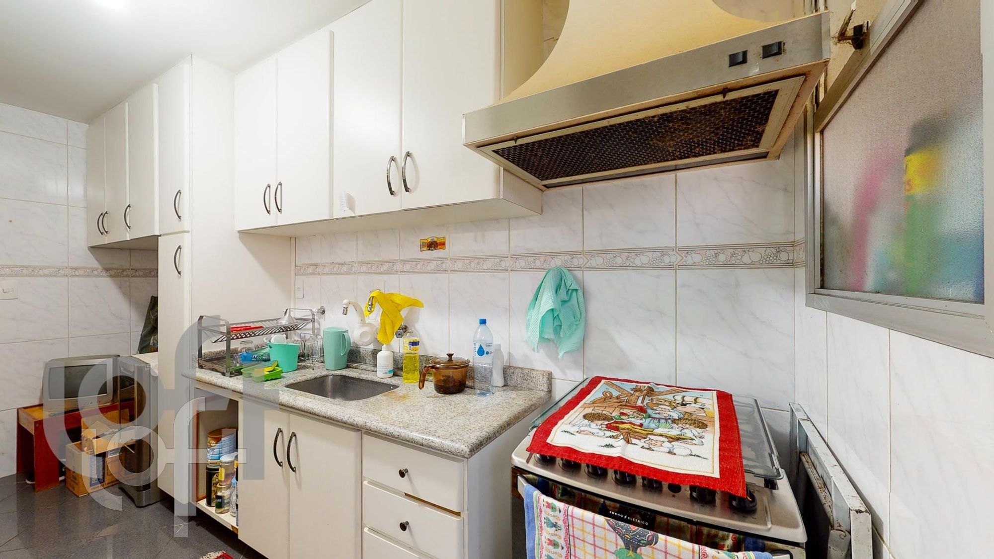 Apartamento à venda com 2 quartos, 75m² - Foto 17