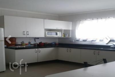 Casa à venda com 2 quartos, 100m² - Foto 5