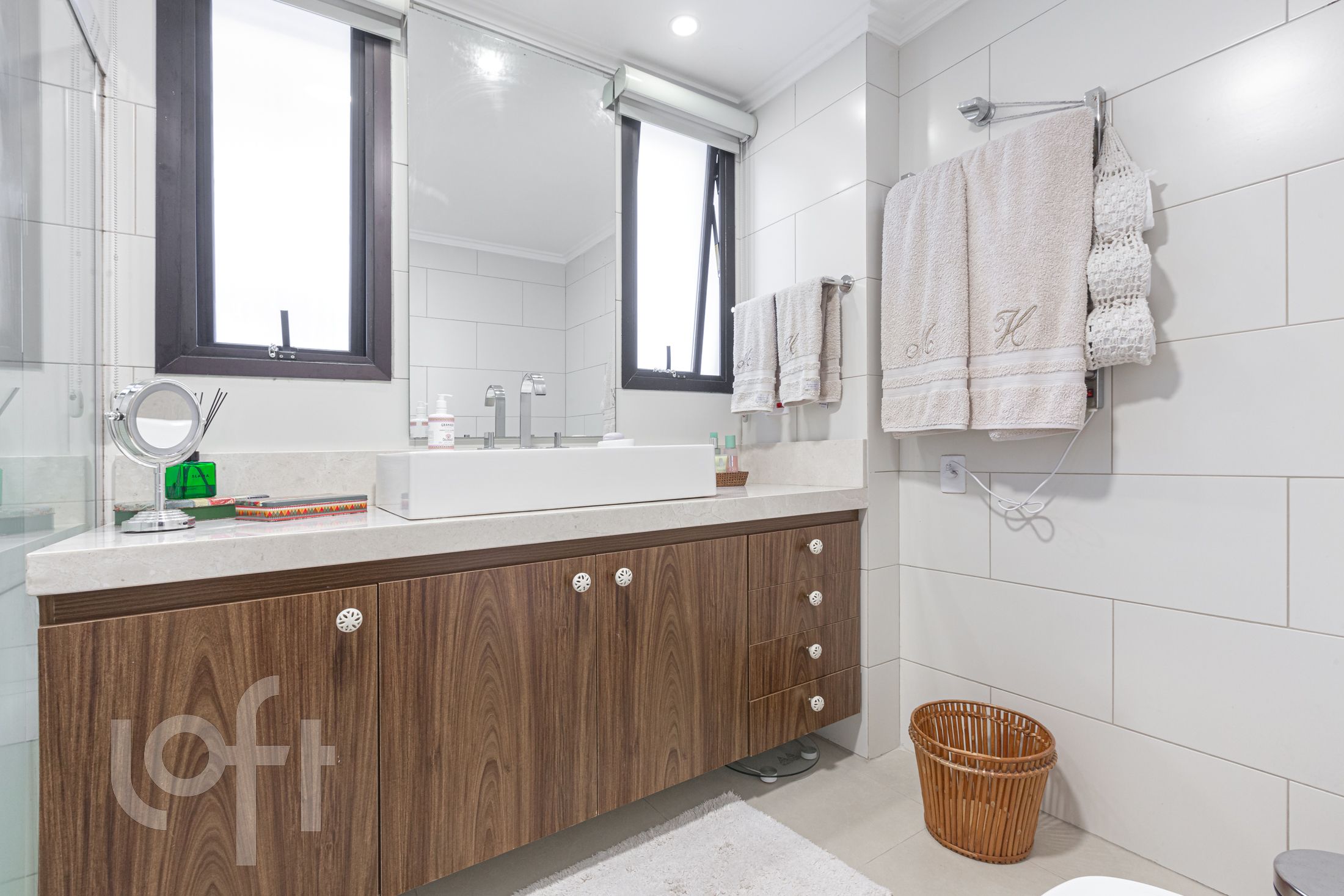 Apartamento à venda com 3 quartos, 184m² - Foto 35