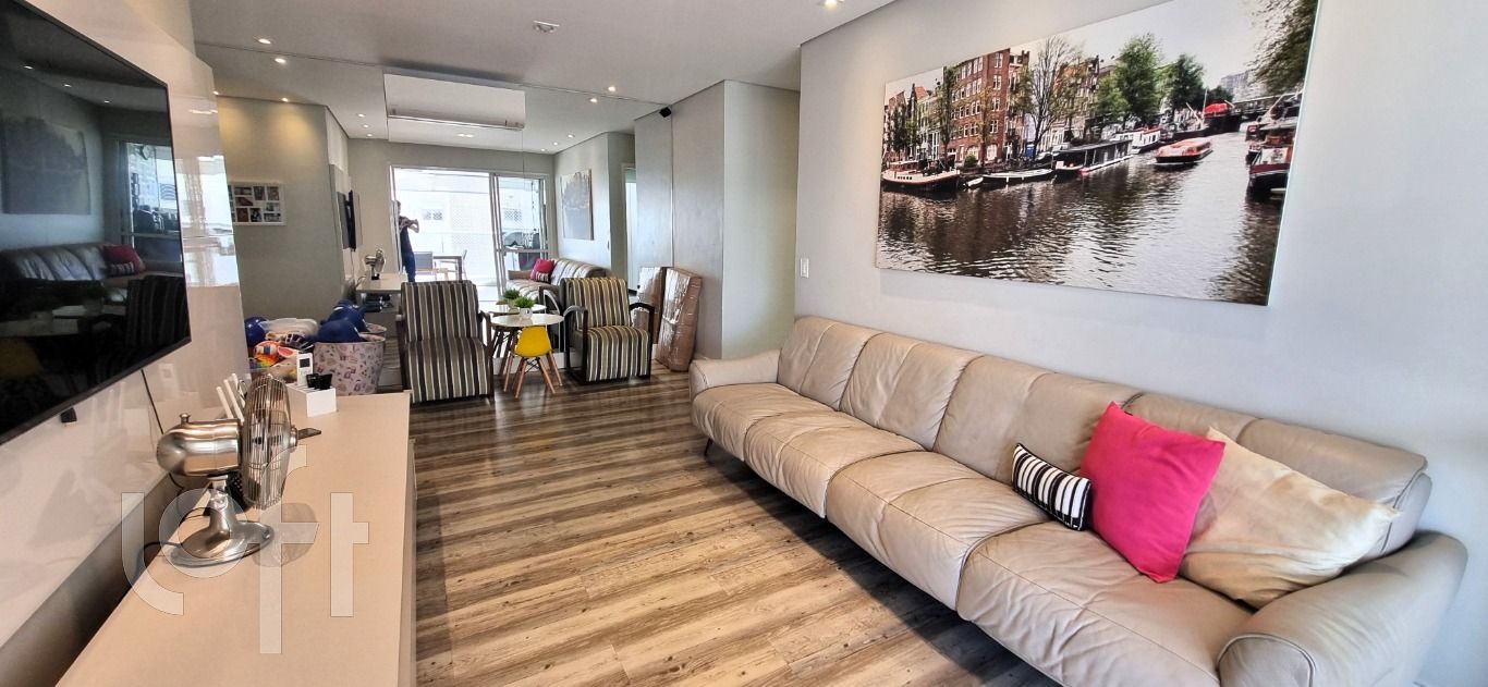 Apartamento à venda com 3 quartos, 111m² - Foto 7