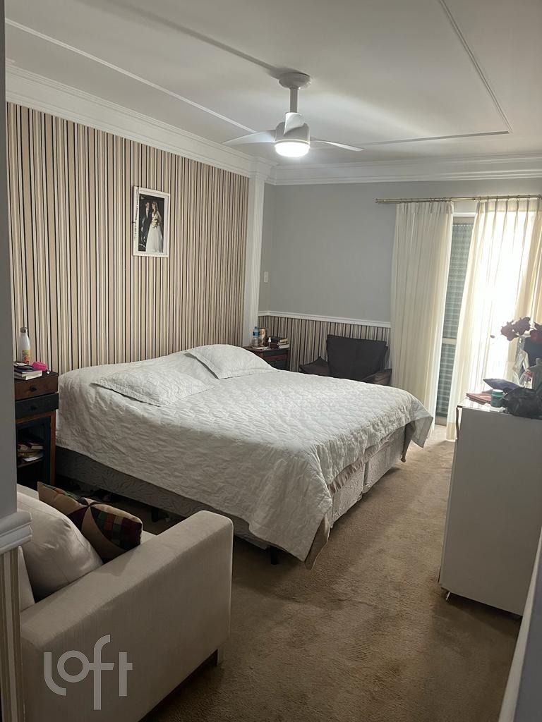 Apartamento à venda com 4 quartos, 247m² - Foto 10