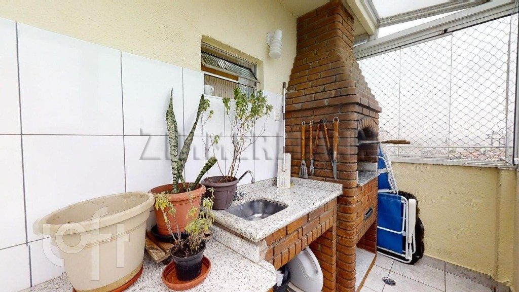 Apartamento à venda com 3 quartos, 166m² - Foto 2