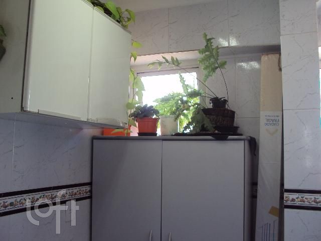 Apartamento à venda com 3 quartos, 85m² - Foto 10