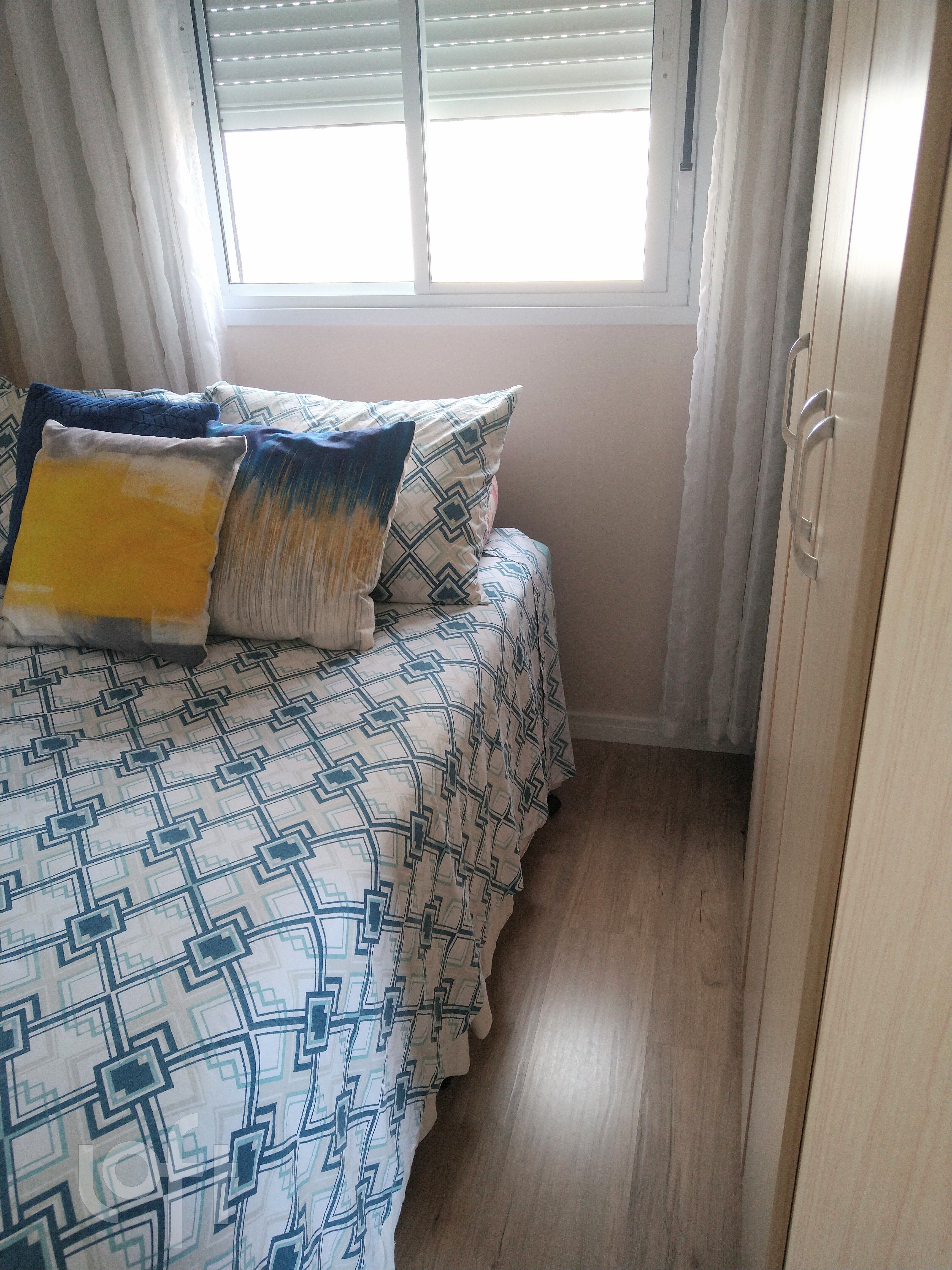 Apartamento à venda com 2 quartos, 41m² - Foto 32