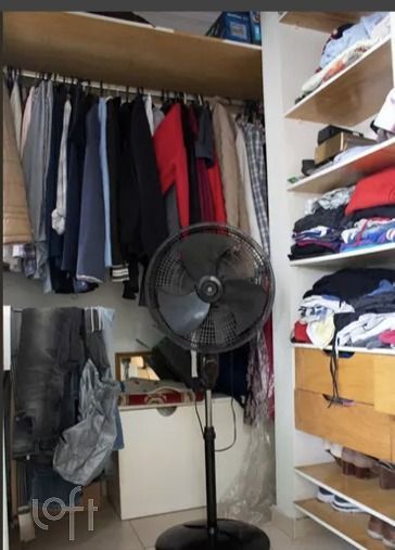 Apartamento à venda com 2 quartos, 75m² - Foto 8
