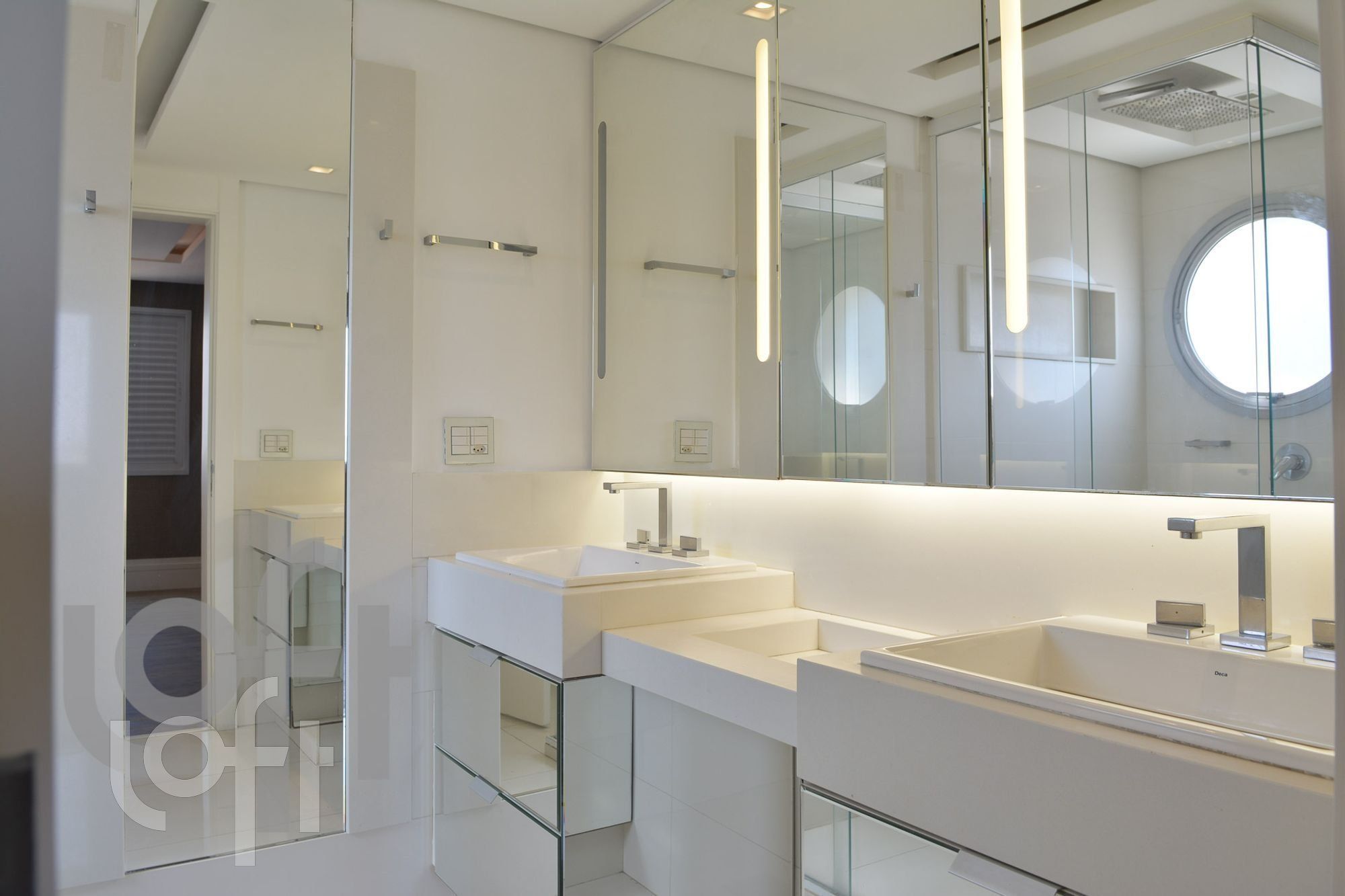 Apartamento à venda com 3 quartos, 200m² - Foto 37