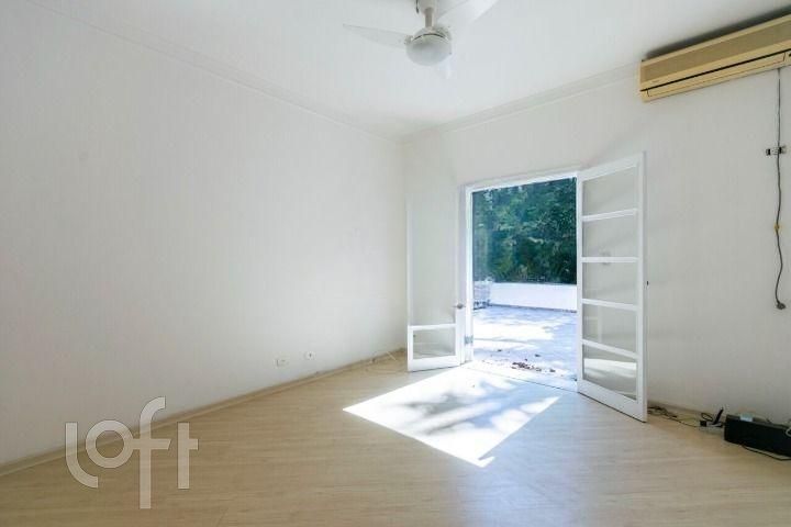 Casa à venda com 6 quartos, 600m² - Foto 22