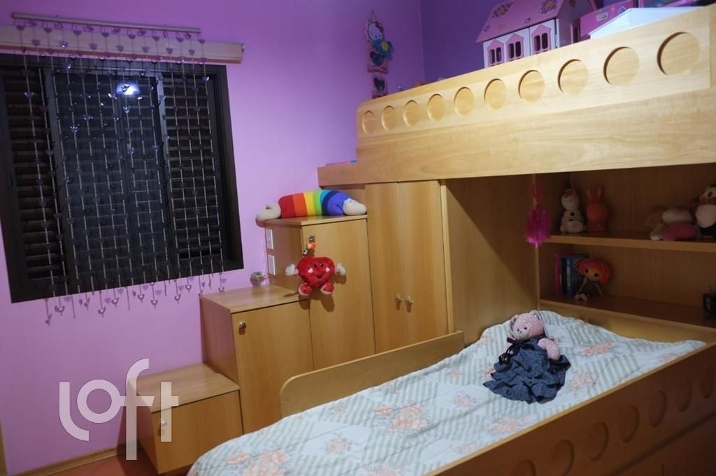 Casa à venda com 3 quartos, 210m² - Foto 18