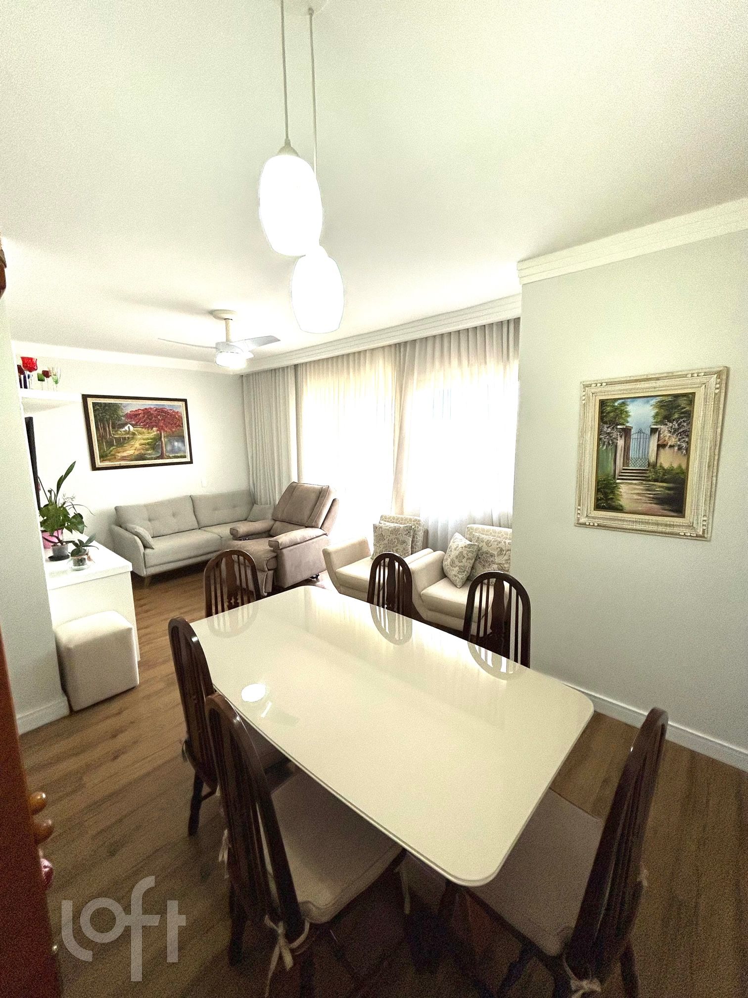 Apartamento à venda com 3 quartos, 75m² - Foto 1