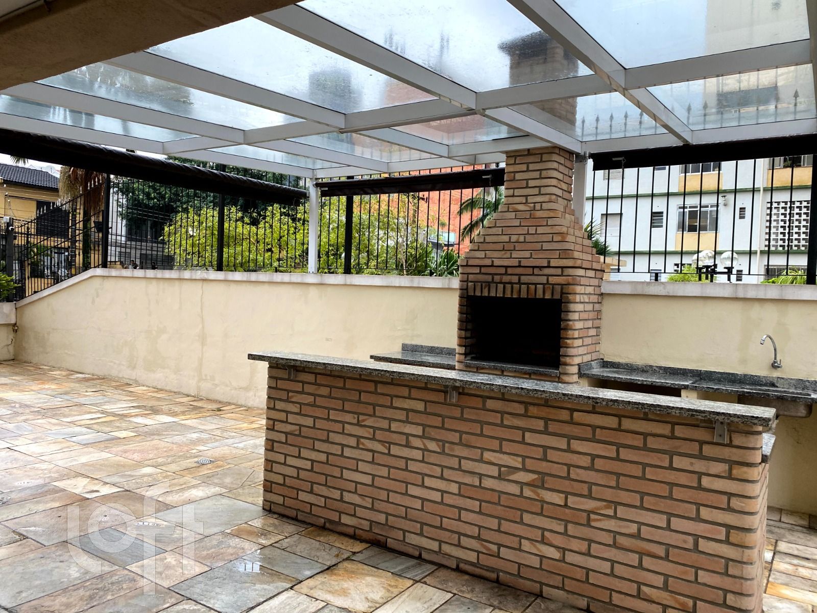 Apartamento à venda com 2 quartos, 75m² - Foto 21