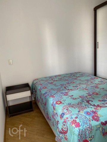 Apartamento à venda com 2 quartos, 50m² - Foto 2