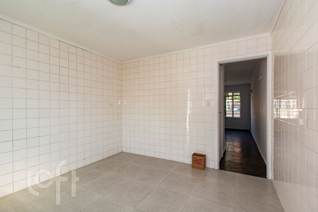 Casa à venda com 2 quartos, 85m² - Foto 13
