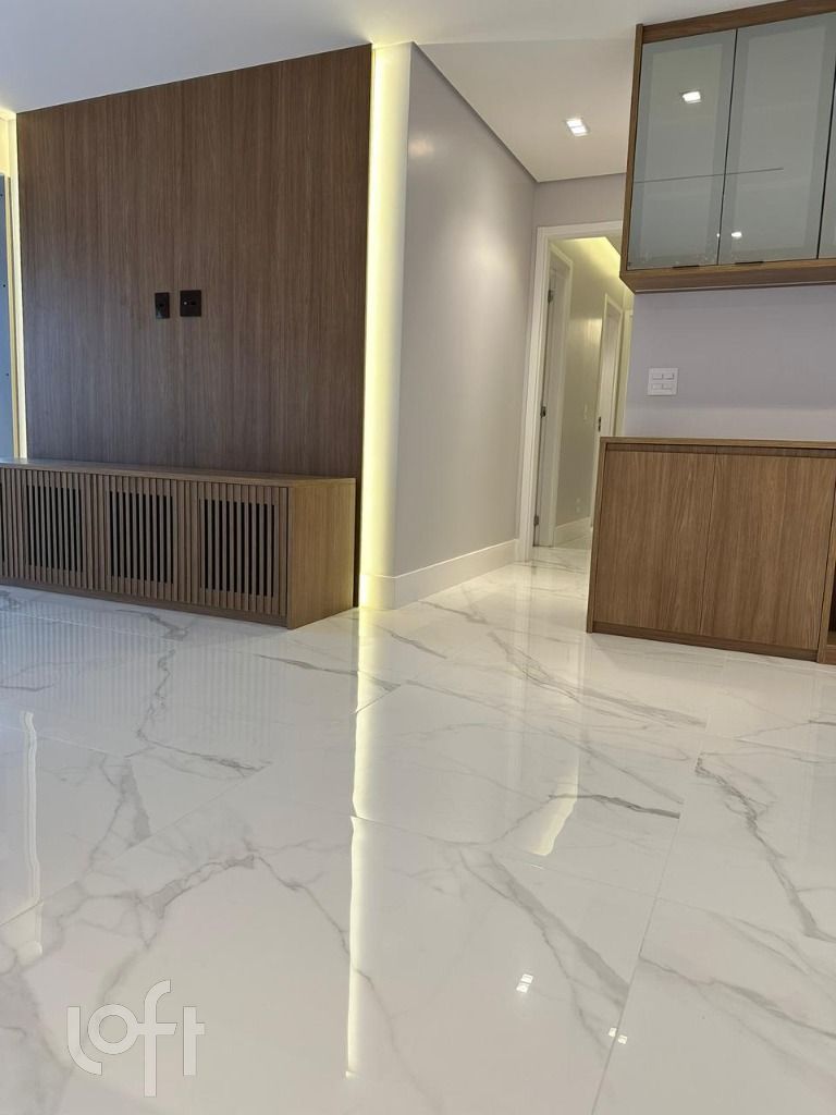 Apartamento à venda com 3 quartos, 104m² - Foto 5