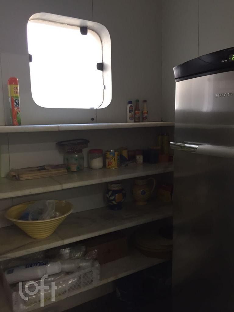 Casa à venda com 4 quartos, 550m² - Foto 34