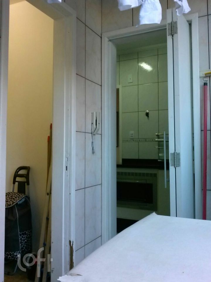 Apartamento à venda com 2 quartos, 68m² - Foto 14