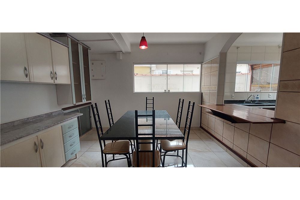 Casa, 3 quartos, 205 m² - Foto 8